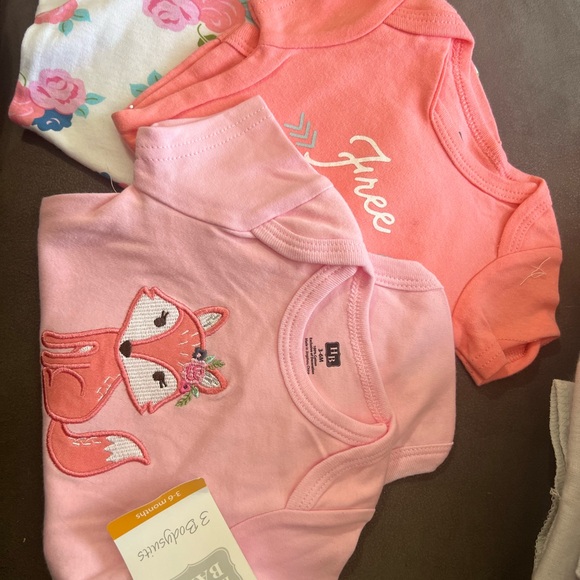 Hudson Baby 3 Pk bodysuits 3-6m Pink Pack Cotton NWT - Picture 3 of 6